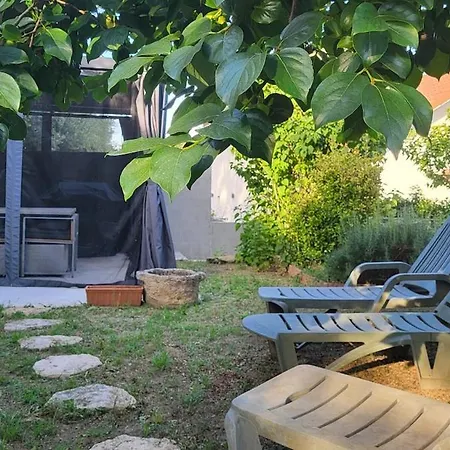 Les De Melis Guest house *